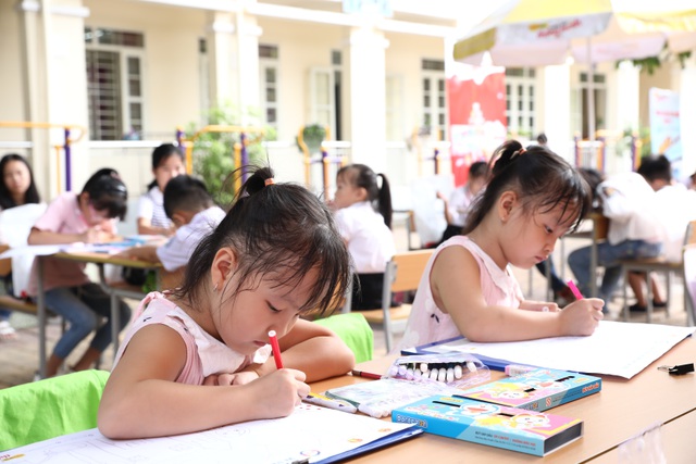 Cha mẹ cần chủ động phòng dịch cho trẻ